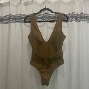 Pink lily camel belt one piece swimsuit